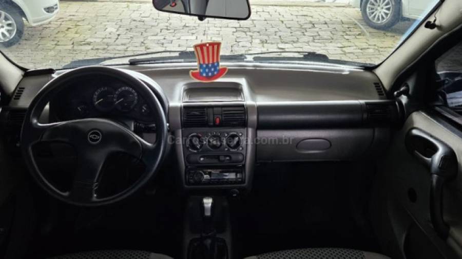 CHEVROLET - CLASSIC - 2009/2009 - Verde - R$ 24.900,00