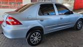 CHEVROLET - PRISMA - 2011/2011 - Prata - R$ 33.900,00