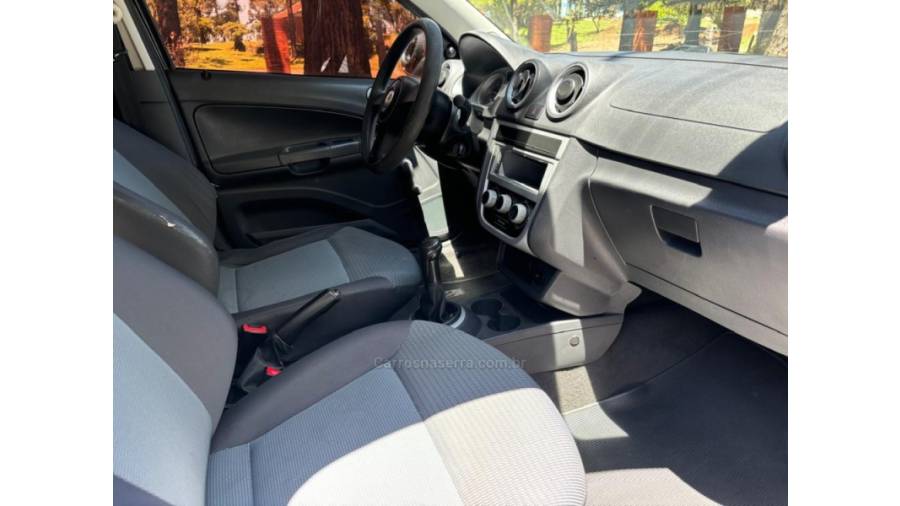 VOLKSWAGEN - GOL - 2011/2011 - Preta - R$ 26.900,00
