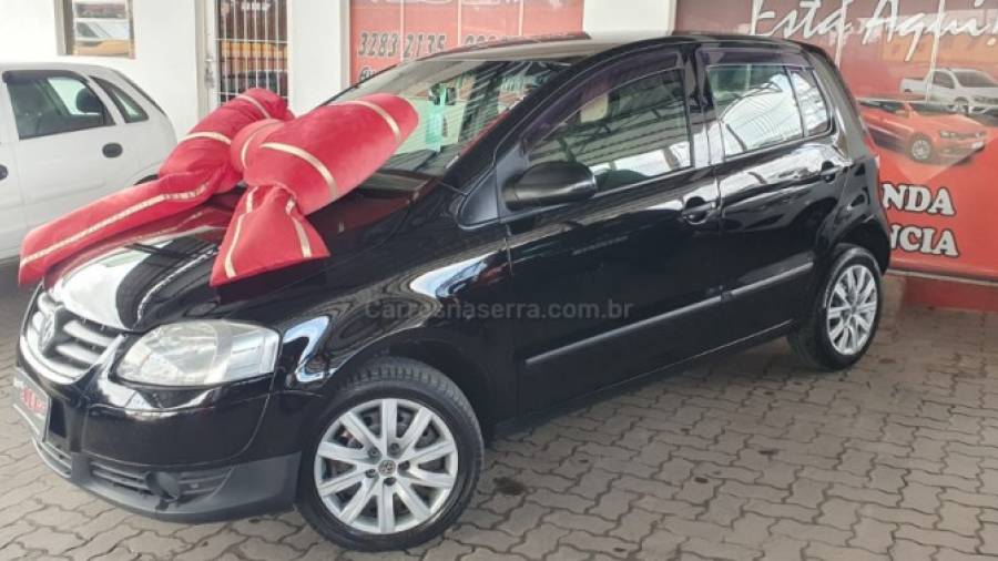 VOLKSWAGEN - FOX - 2010/2010 - Preta - R$ 29.900,00